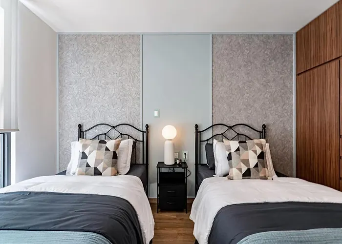 Apartment Bright, Stylish Retreat W/ Private Balcony & Wifi Mexico City